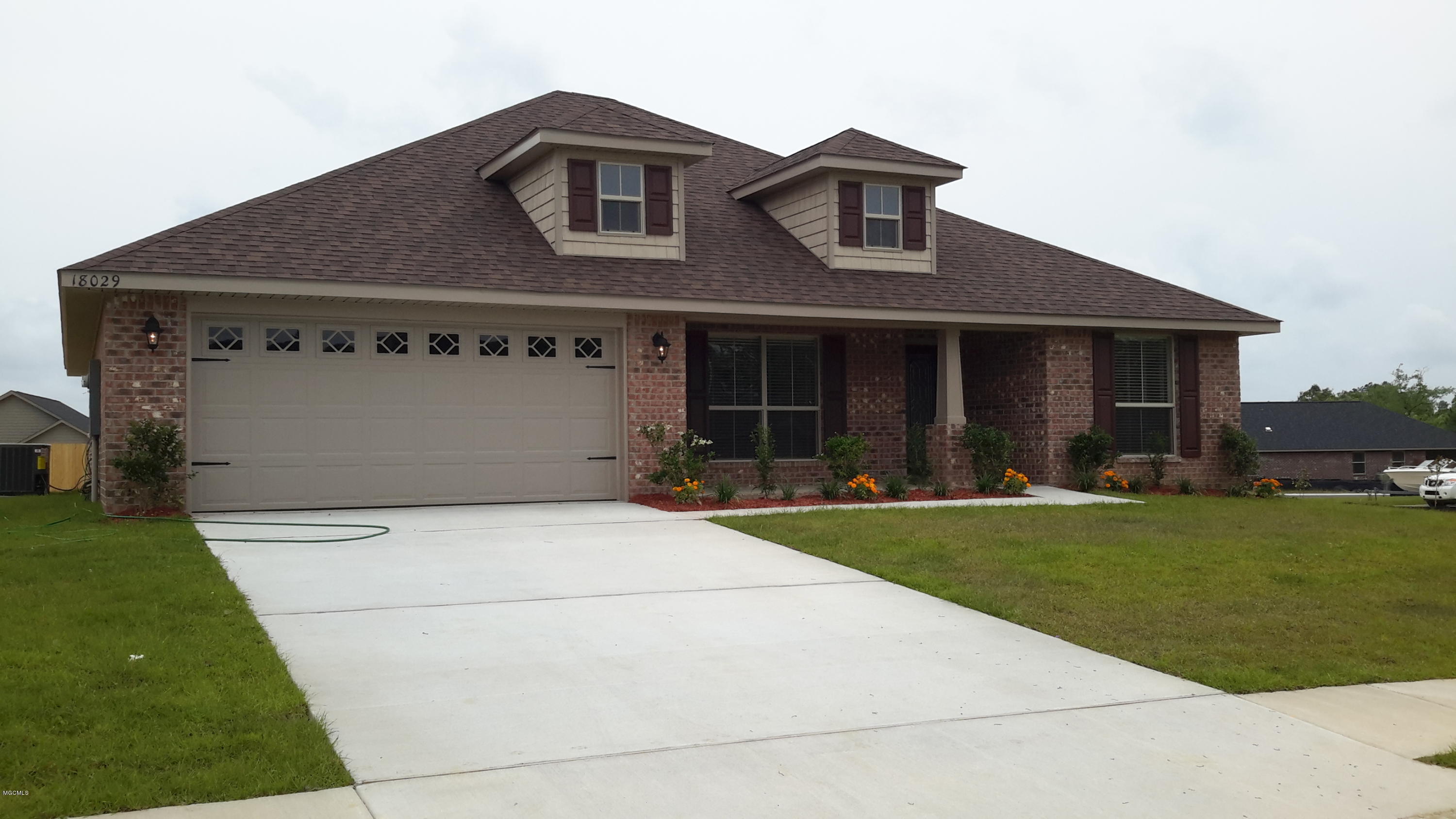 6821 Biddix-evans Road Ocean Springs, MS 39564 - Photo 1 of 23 Exterior Front