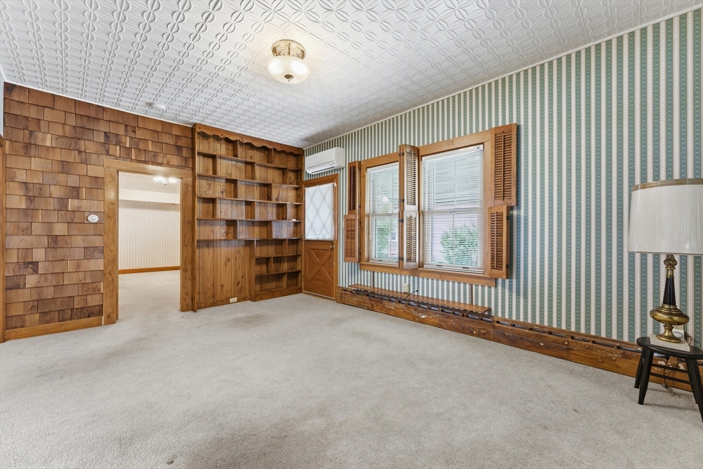 3 River Street Hardwick, MA 01031 - Photo 17 of 36 an empty room with windows