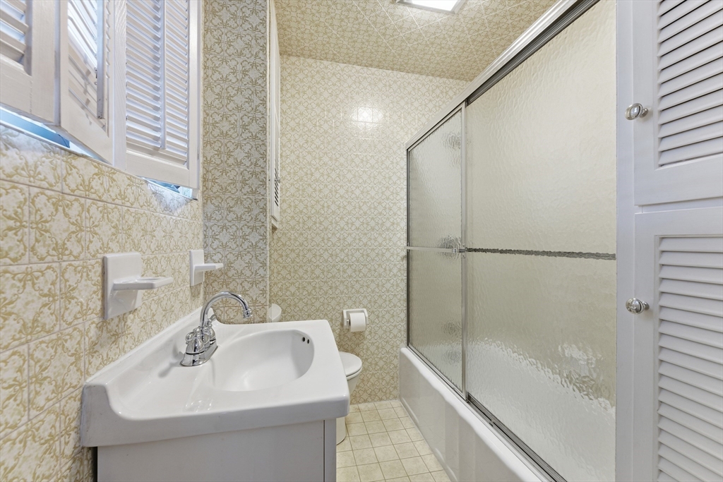 3 River Street Hardwick, MA 01031 - Photo 26 of 36 a bathroom with a sink shower and bathtub