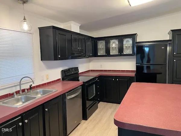 $2,200 | 2310 Black Creek Road, Four Oaks, NC 27524