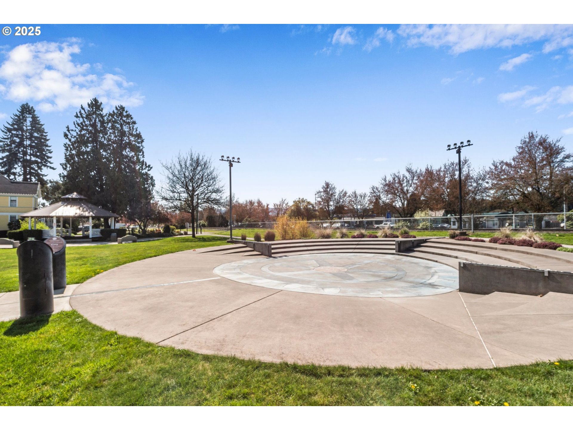 33412 Southwest Callahan Road Scappoose, OR 97056 - Photo 26 of 32 a view of a outdoor space
