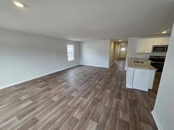 $2,150 | 532 Runaway Train Drive, Loris, SC 29569