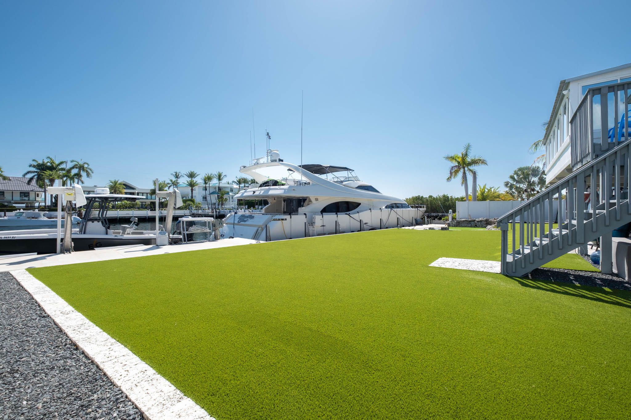 308 Atlantic Boulevard Key Largo, FL 33037 - Photo 12 of 76 Backyard