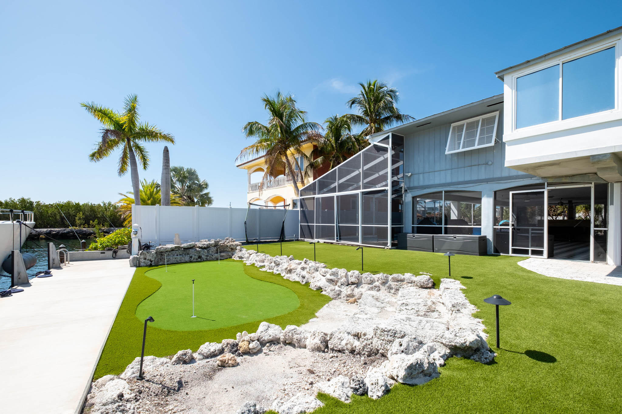 308 Atlantic Boulevard Key Largo, FL 33037 - Photo 16 of 76 Backyard