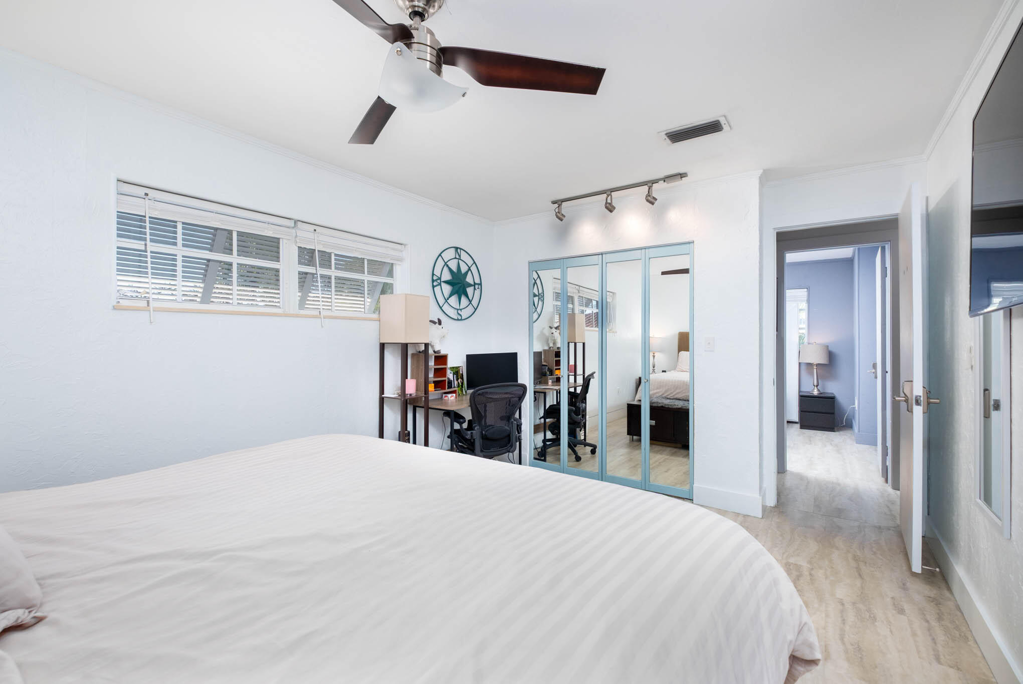 308 Atlantic Boulevard Key Largo, FL 33037 - Photo 47 of 76 Bedroom
