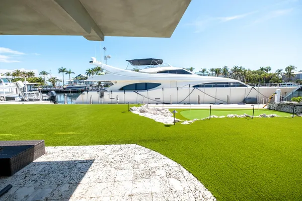 $6,900,000 | 308 Atlantic Boulevard, Key Largo, FL 33037