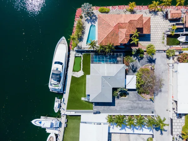 $6,900,000 | 308 Atlantic Boulevard, Key Largo, FL 33037