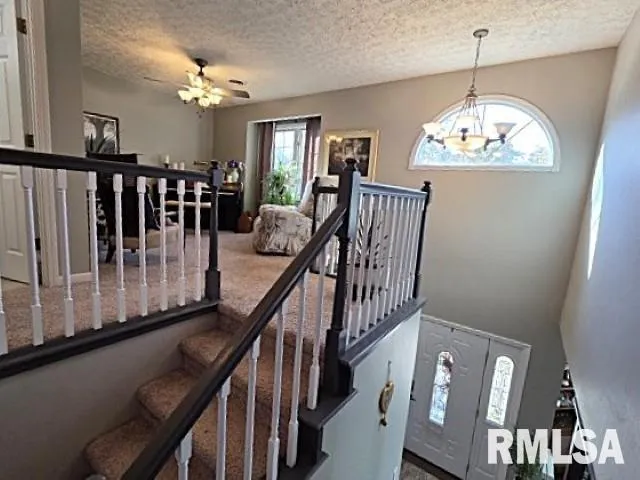 $385,000 | 2004 North Woods Place, Mount Vernon, IL 62864