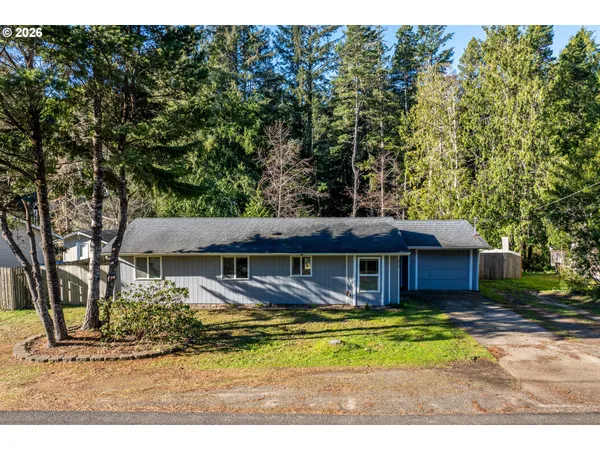 $389,000 | 2937 Munsel Lake Road, Florence, OR 97439