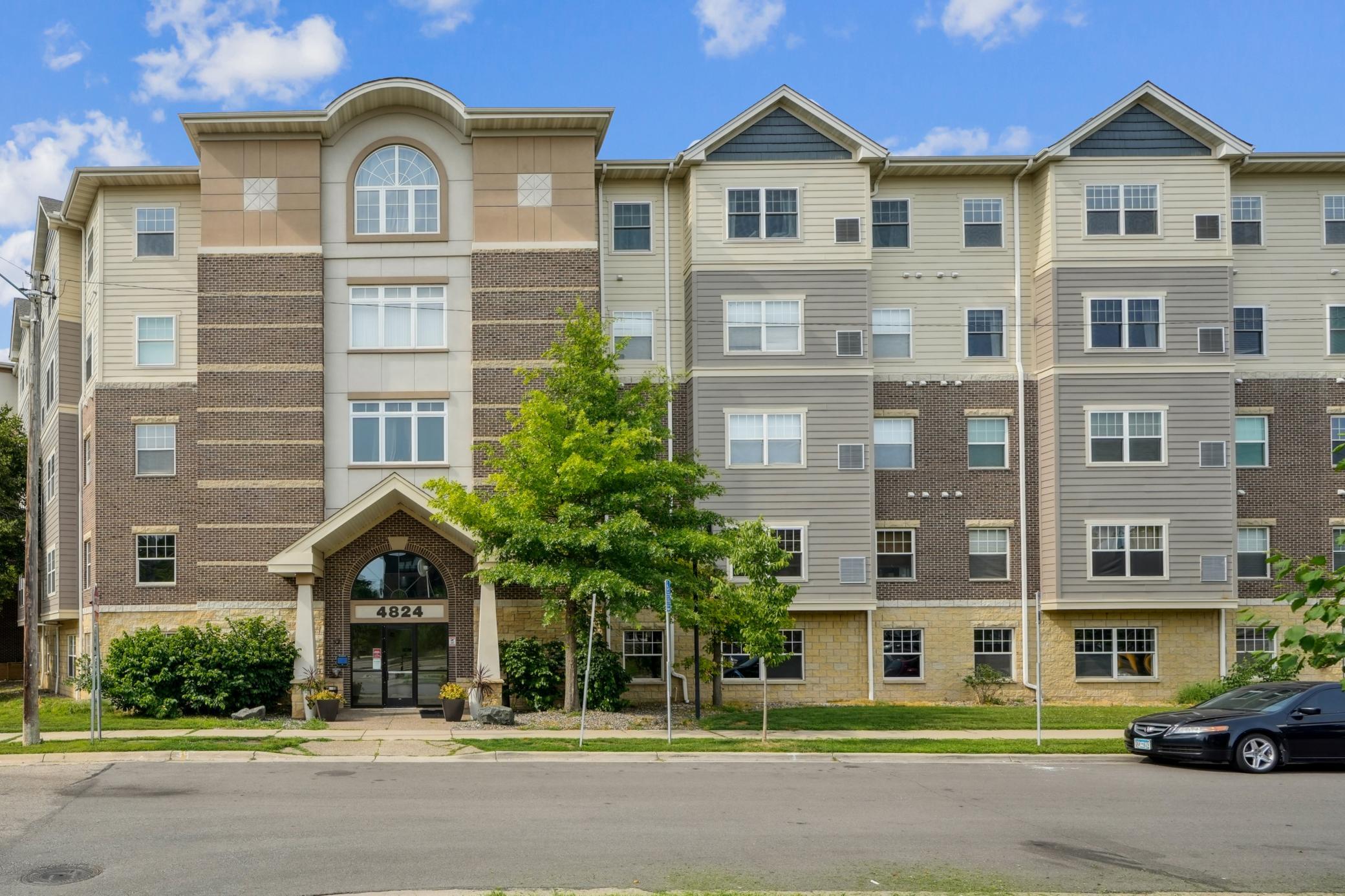 4824 East 53rd Street, Unit 422 Minneapolis, MN 55417 - Photo 30 of 32