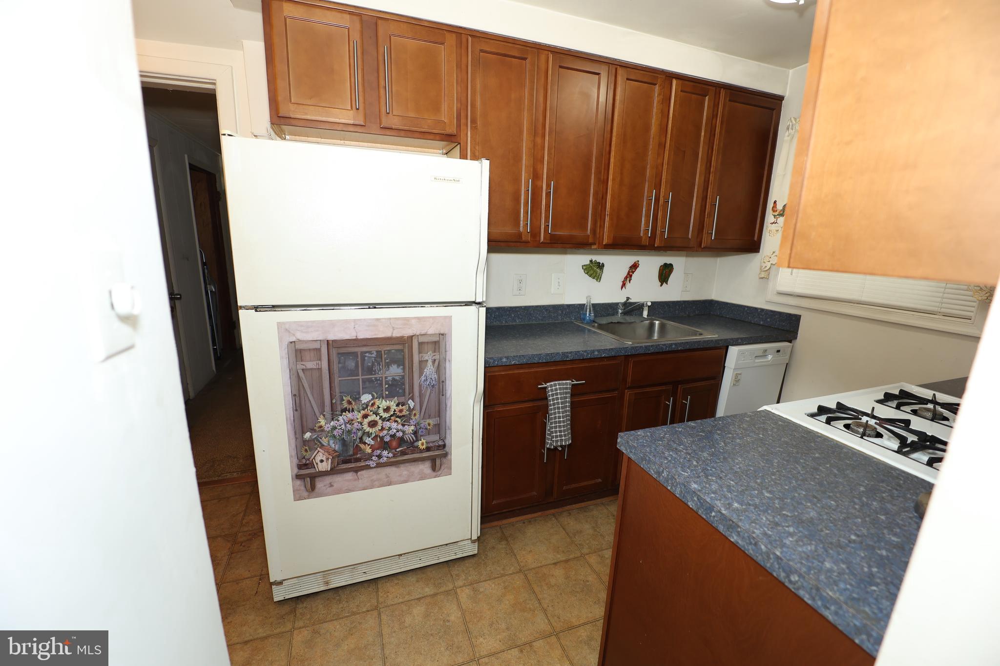 12703 Gould Road Silver Spring, MD 20906 - Photo 9 of 14