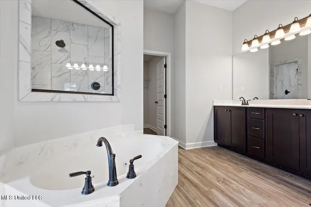 $341,900 | 13981 Wesley Banks Boulevard, Olive Branch, MS 38654