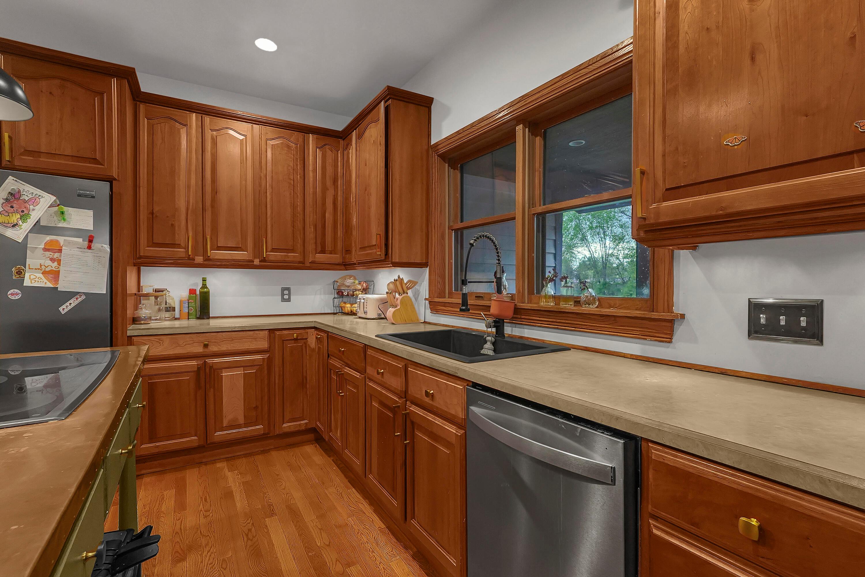 6222 Jacksontown Road Heath, OH 43056 - Photo 15 of 46 DSC00322