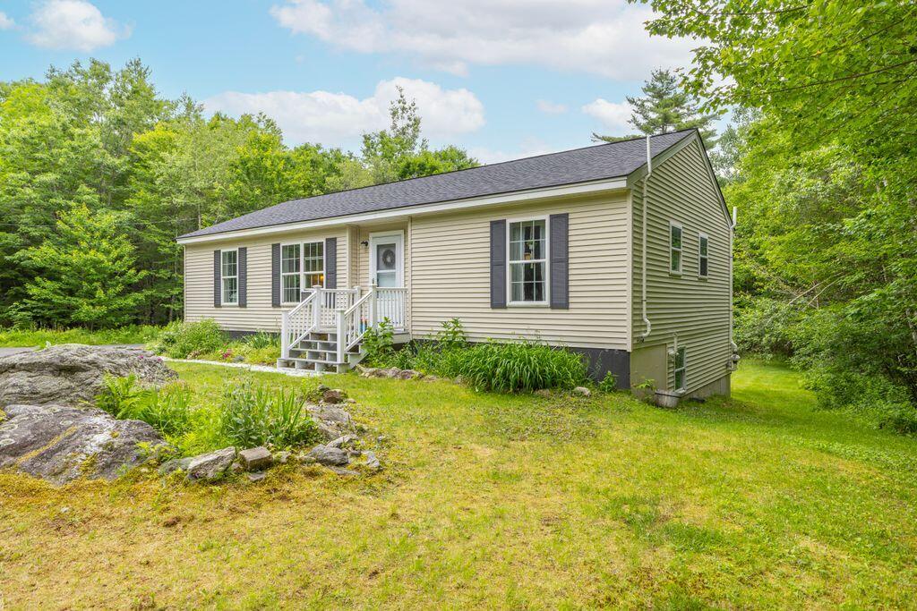 41 Daffodil Lane Cumberland, ME 04021 - Photo 3 of 28 3__V5A7314