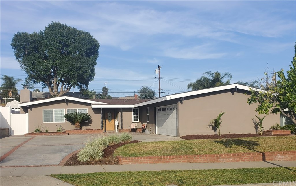 3011 North Butterfield Road Orange, CA 92865 - Photo 1 of 1 Gallery Image 1