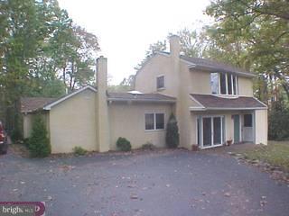 1071 Kulp Road Pottstown, PA 19465 - Photo 1 of 6