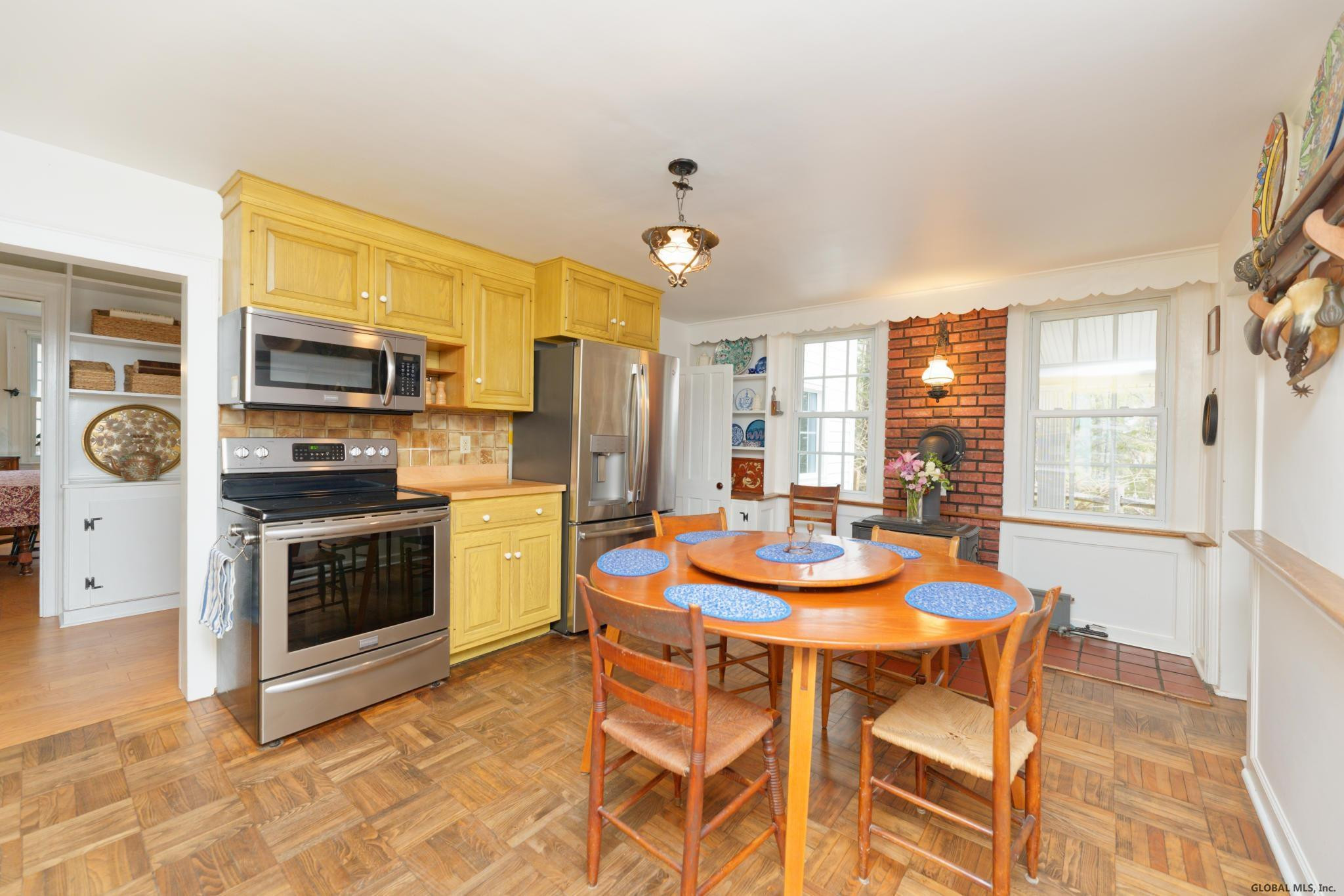 76 Middleline Road Ballston, NY 12020 - Photo 18 of 70 Photo 19