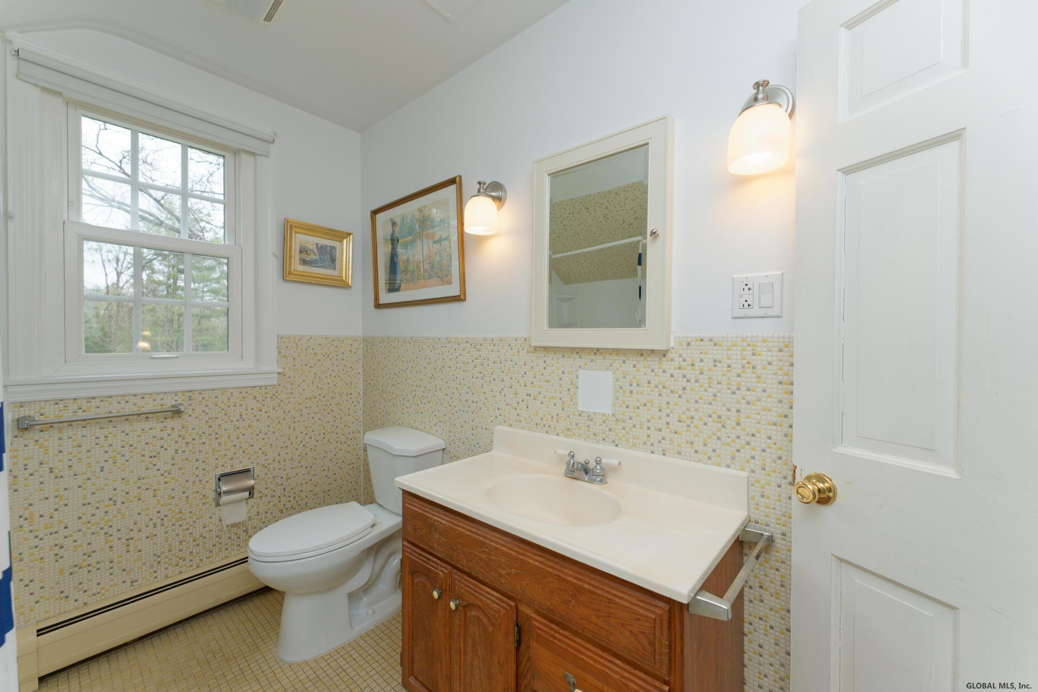 76 Middleline Road Ballston, NY 12020 - Photo 43 of 70 Photo 44