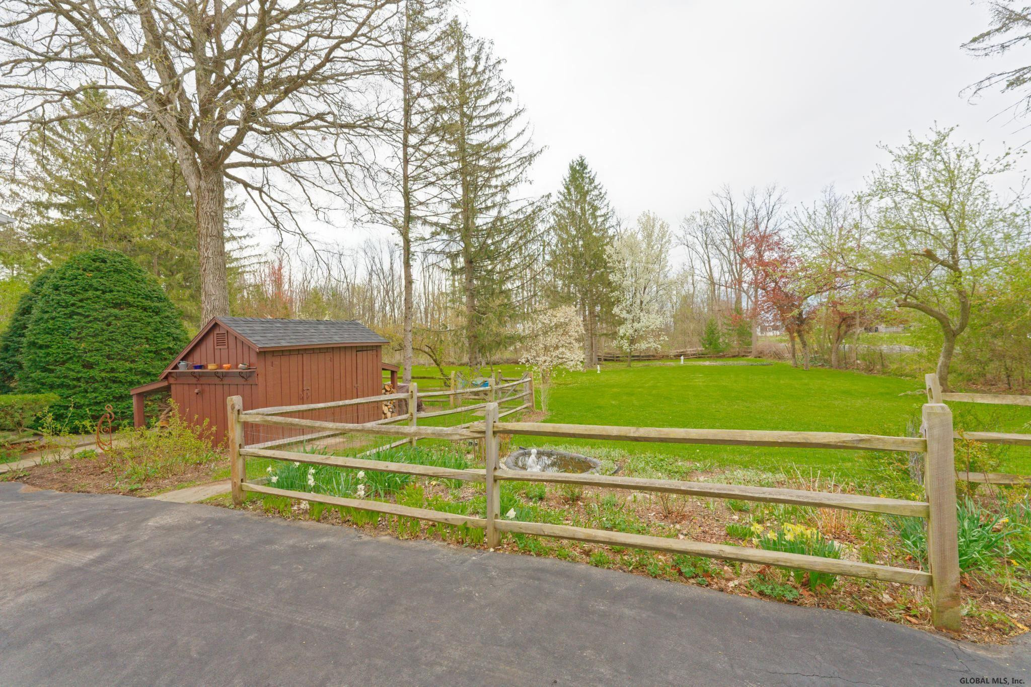 76 Middleline Road Ballston, NY 12020 - Photo 58 of 70 Photo 59