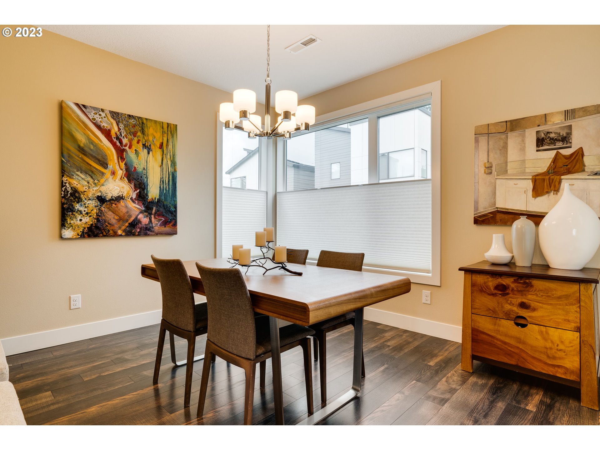 10411 Southwest 46th Place Portland, OR 97219 - Photo 17 of 48 Dining Area