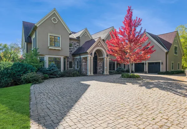 $1,500,000 | 2845 Watertown Road, Orono, MN 55356