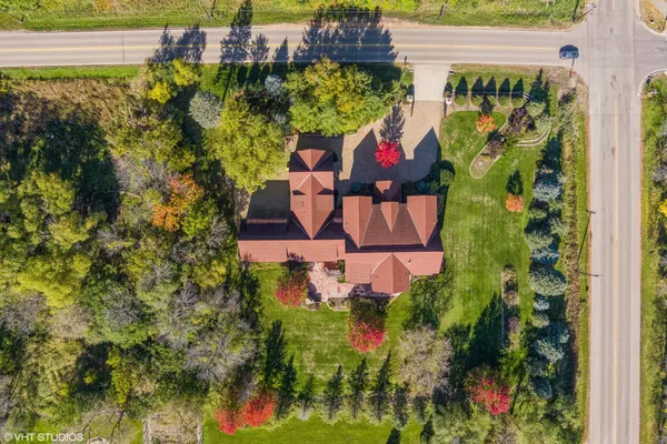 $1,500,000 | 2845 Watertown Road, Orono, MN 55356