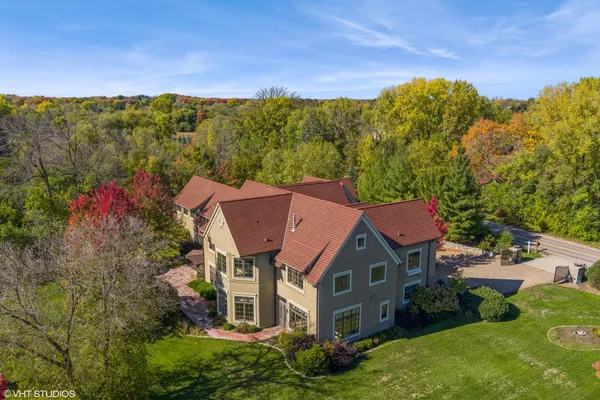 $1,500,000 | 2845 Watertown Road, Orono, MN 55356
