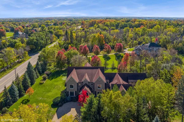 $1,500,000 | 2845 Watertown Road, Orono, MN 55356