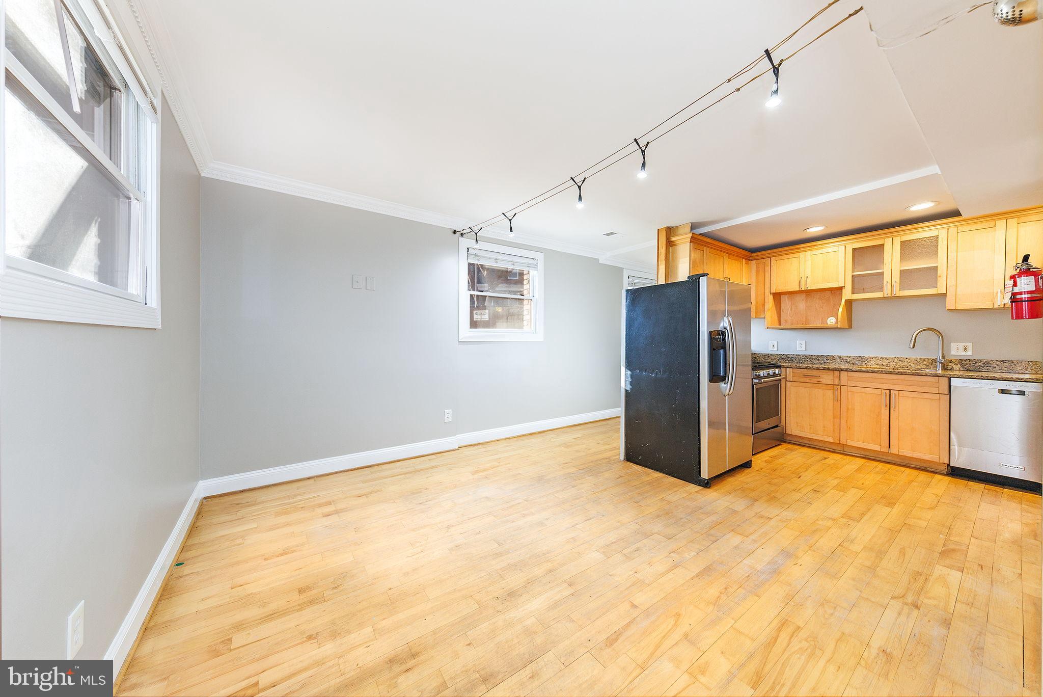 300 Oklahoma Avenue Northeast, Unit 101 Washington, DC 20002 - Photo 3 of 23 a view of a kitchen with a stove