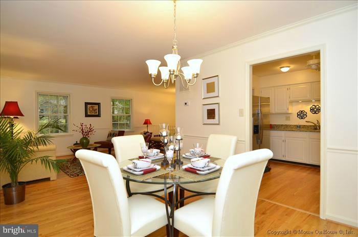 10414 Adel Road Oakton, VA 22124 - Photo 30 of 30 Dining Room