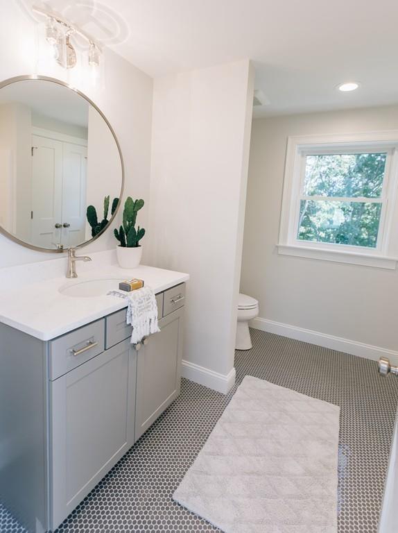 9 Woodlands Road Salem, MA 01970 - Photo 18 of 23 Gallery Image 18