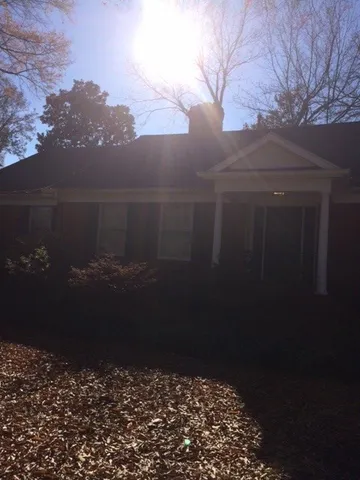 $2,100 | 5177 Walnut Grove Road, Memphis, TN 38117