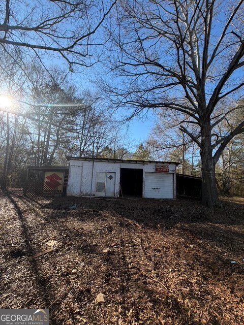 265 Griffin Road Martin, GA 30557 - Photo 16 of 20 a view of a yard with large tree