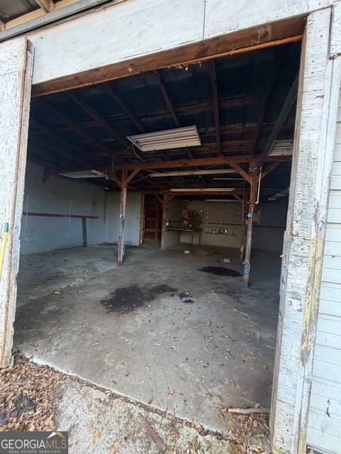 265 Griffin Road Martin, GA 30557 - Photo 17 of 20 a view of room with a flat screen tv