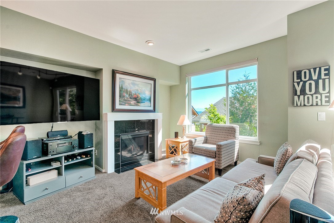 84 Sky Ridge Road Northwest Issaquah, WA 98027 - Photo 9 of 25 Gallery Image 9