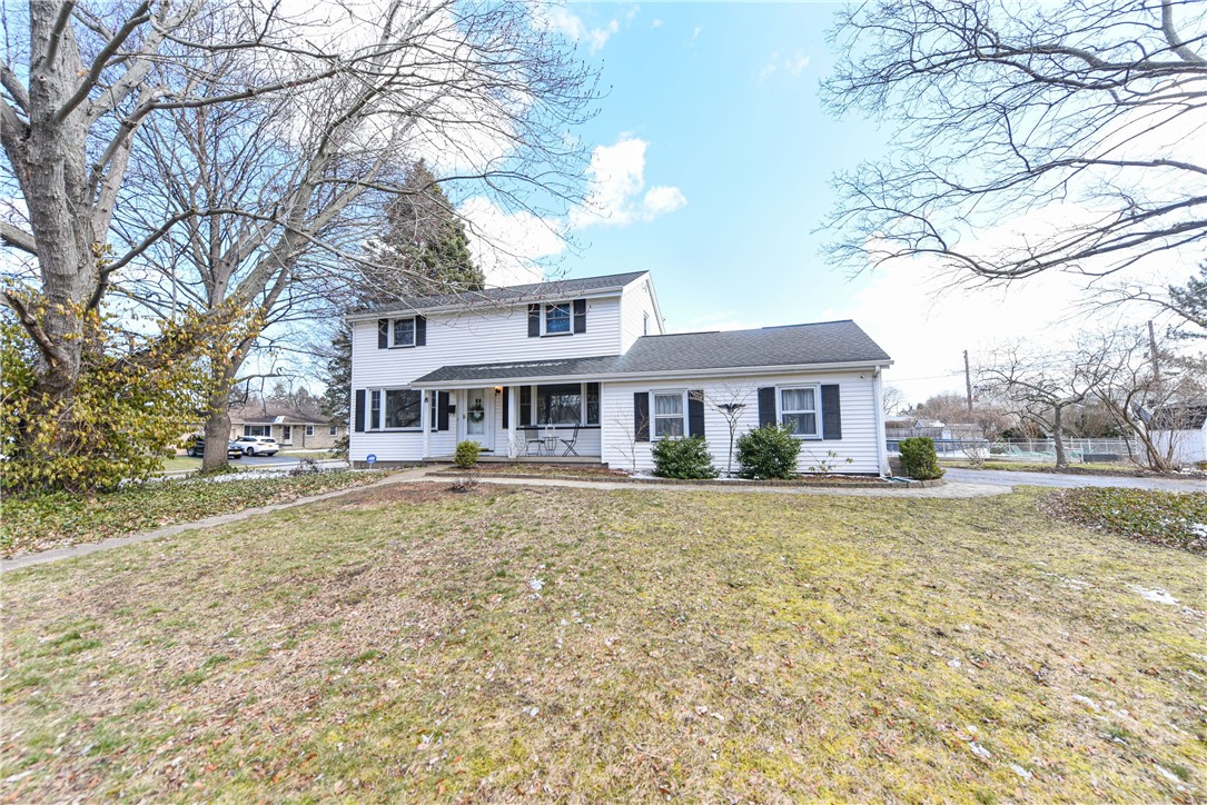 8 Meyerhill Circle West Irondequoit, NY 14617 - Photo 1 of 1 Front Elevation