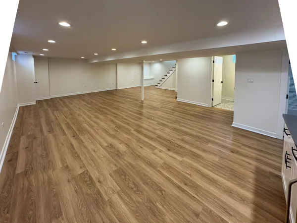 $649,000 | 8537 West Sunnyside Avenue, Chicago, IL 60656
