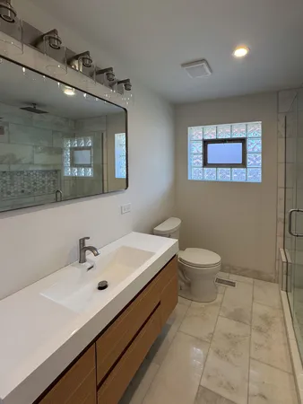 $649,000 | 8537 West Sunnyside Avenue, Chicago, IL 60656