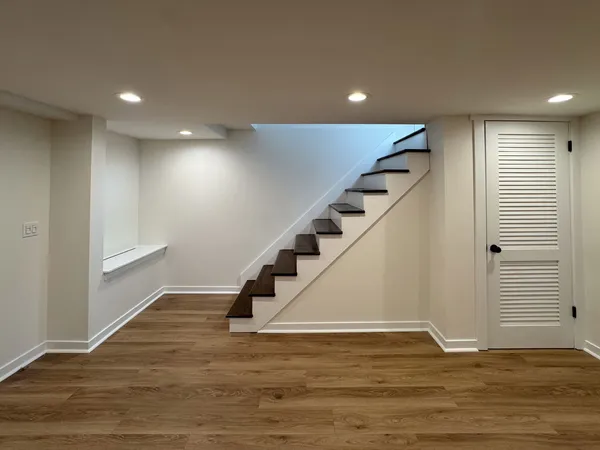 $649,000 | 8537 West Sunnyside Avenue, Chicago, IL 60656