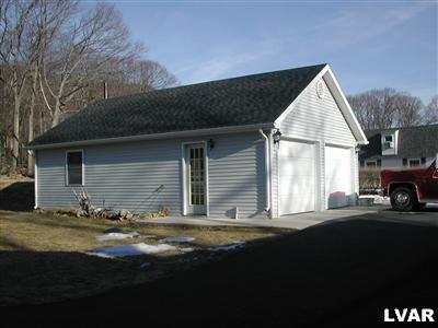 2454 West Bangor Road Bangor, PA 18013 - Photo 3 of 9 Gallery Image 3