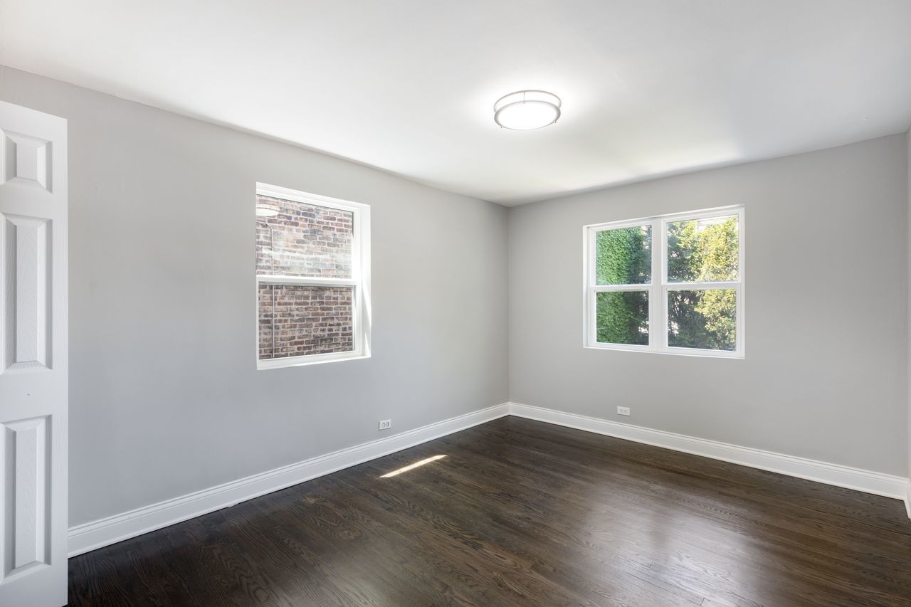 142 Callan Avenue Evanston, IL 60202 - Photo 15 of 17