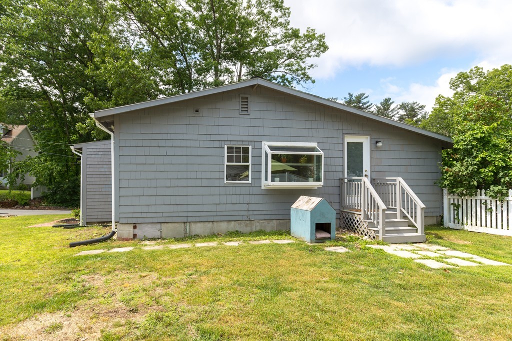 52 Ossamequin Road Billerica, MA 01821 - Photo 14 of 18 Gallery Image 14