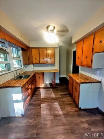 $249,900 | 14230 School Street, Collins, NY 14034