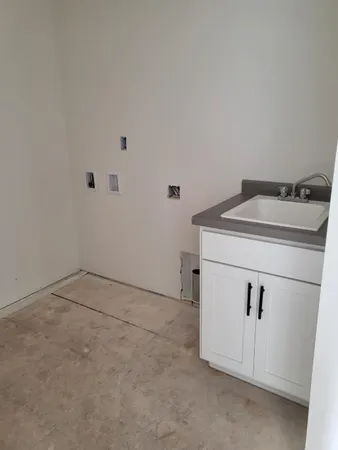 $349,900 | 2509 Lawrence Drive, De Pere, WI 54115