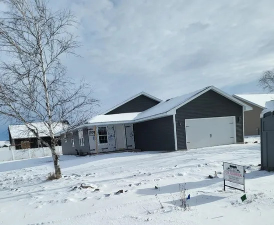 $349,900 | 2509 Lawrence Drive, De Pere, WI 54115