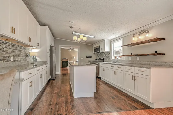 $400,000 | 266 Max Jett Road, Johnson City, TN 37601