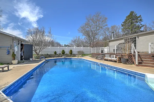 $400,000 | 266 Max Jett Road, Johnson City, TN 37601