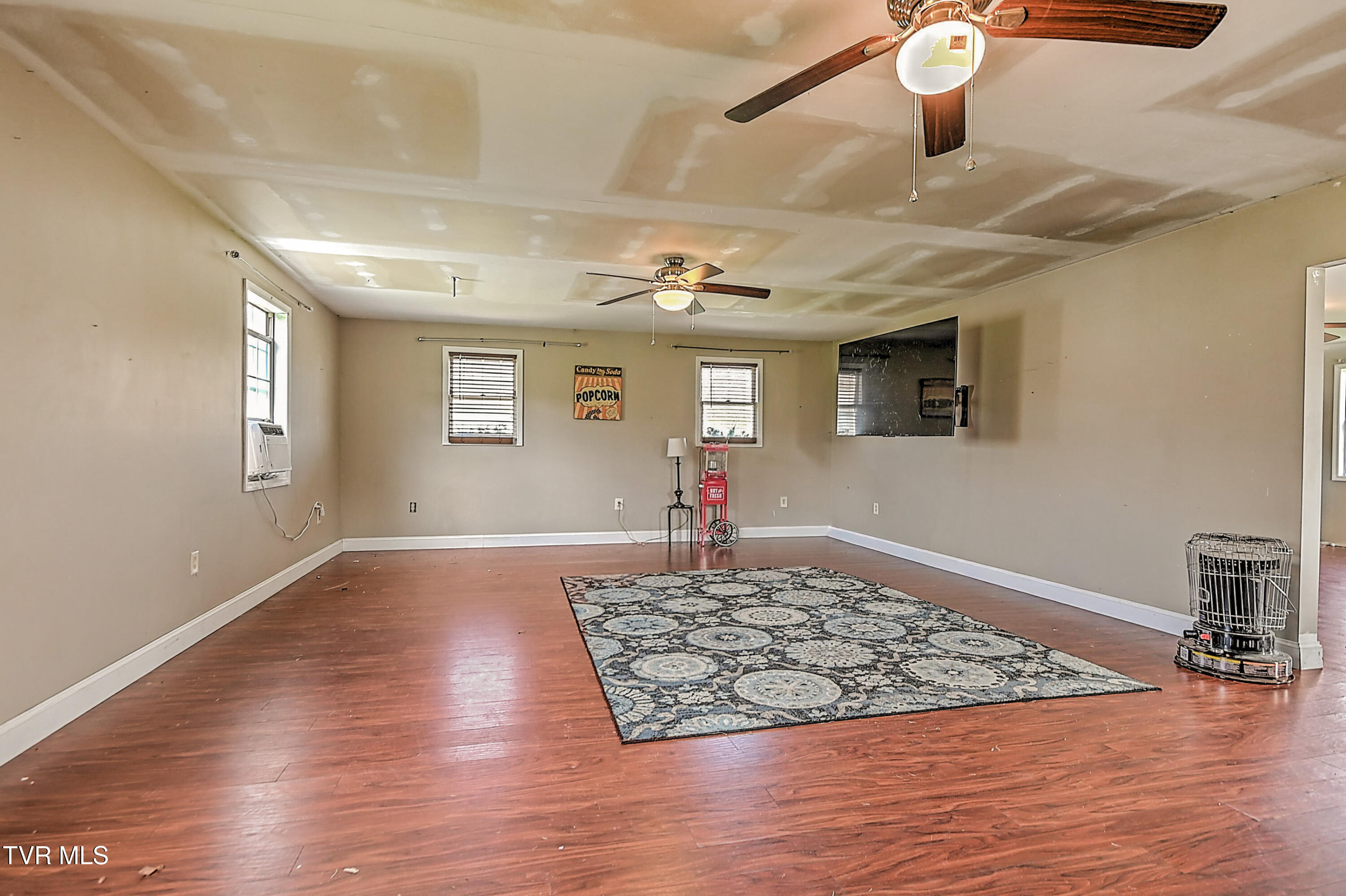 266 Max Jett Road Johnson City, TN 37601 - Photo 29 of 36 IMG_4982