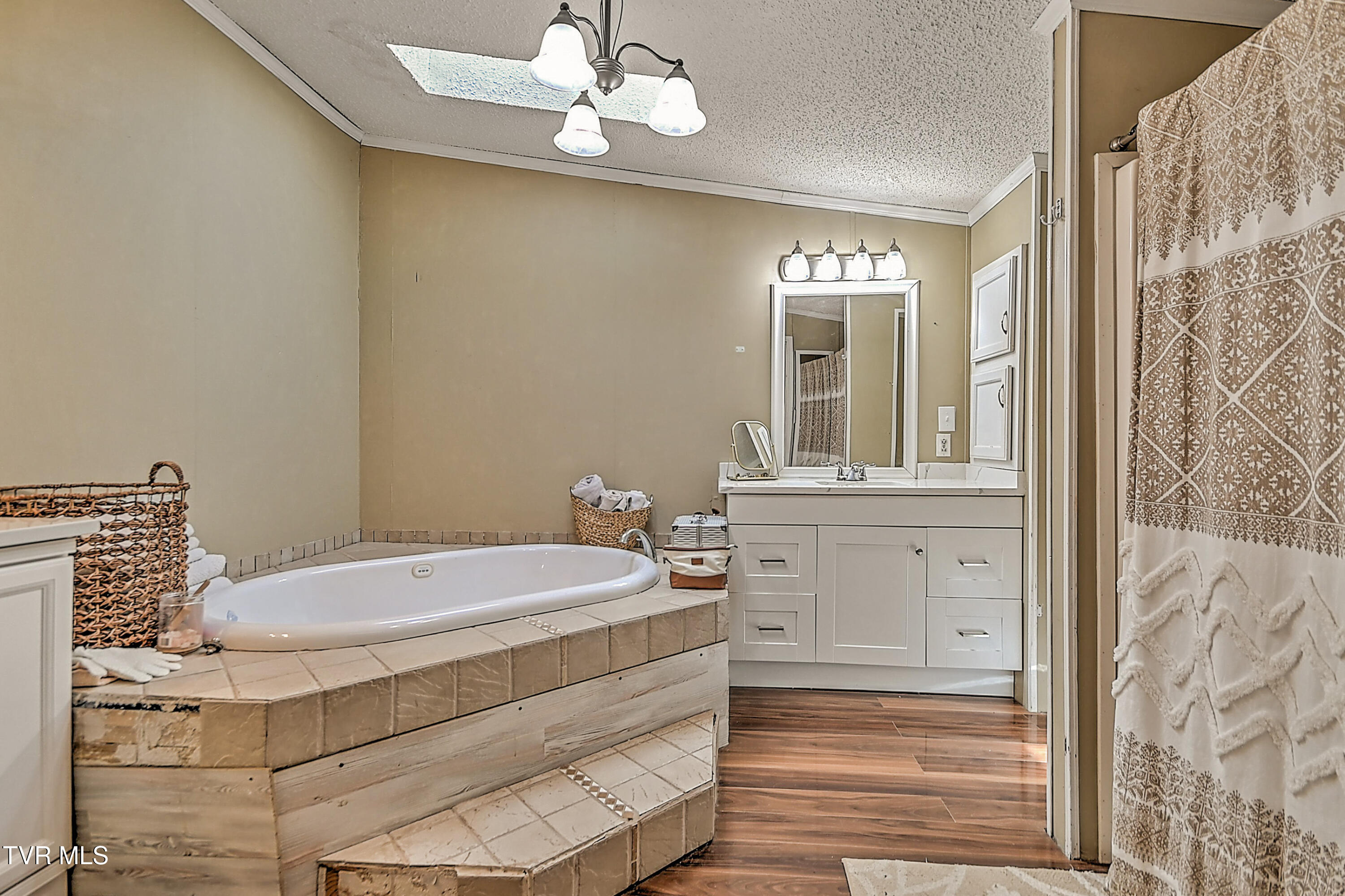 266 Max Jett Road Johnson City, TN 37601 - Photo 6 of 36 IMG_4979