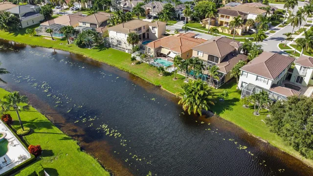 $899,995 | 6982 Houlton Circle, Lake Worth, FL 33467